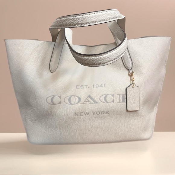 Coach Cameron Pebbled Leather Large Tote Chalk - Picture 2 of 9